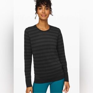 Lululemon, Long sleeves breeze by top, size 8